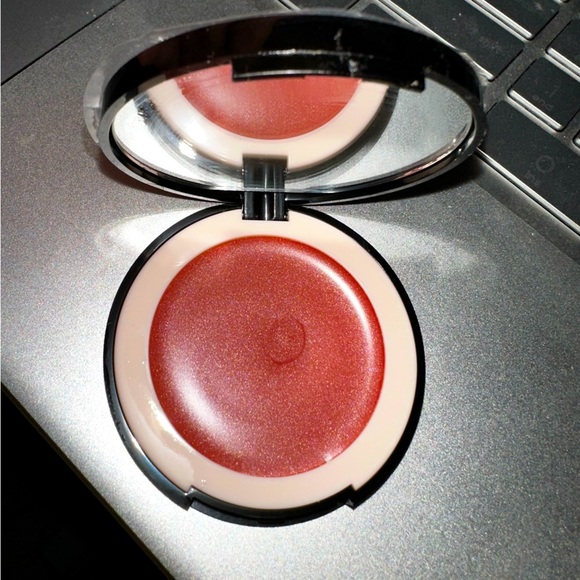New Doll 10 dream whip multi-tasking blush & highlight soufflé pink blush QVC - Picture 1 of 5